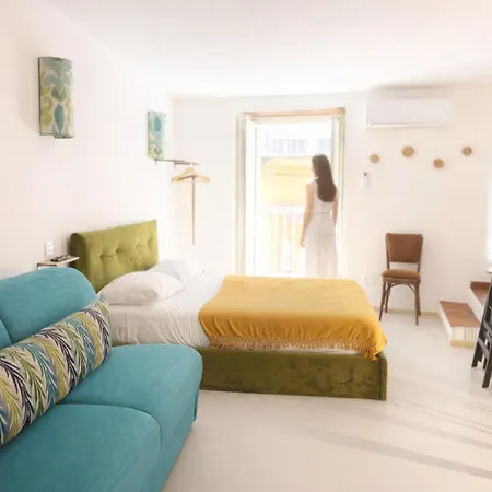 Apartamento Profumo Storico Gravina - Casa Nel Centro Storico Nápoles