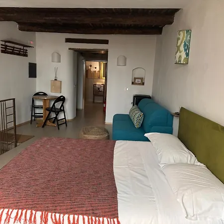 Profumo Storico Gravina - Casa Nel Centro Storico Apartamento